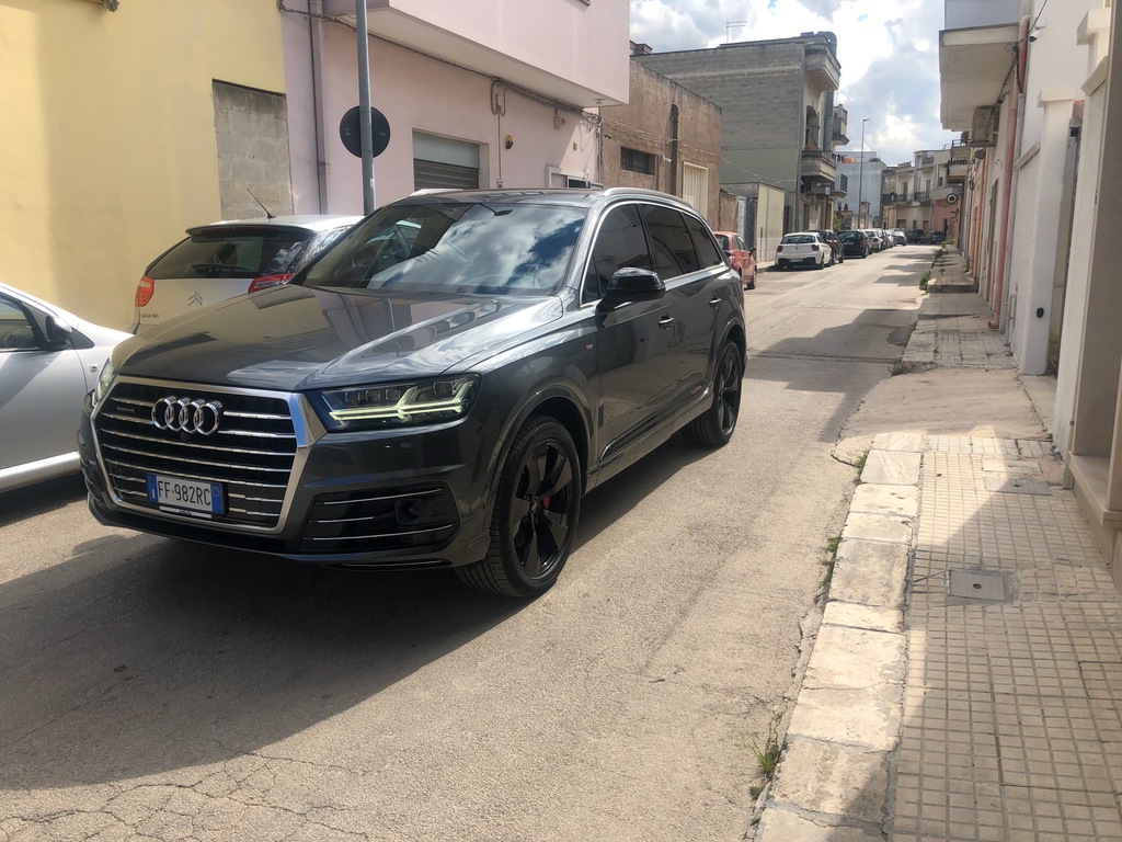Audi Q8 Sline