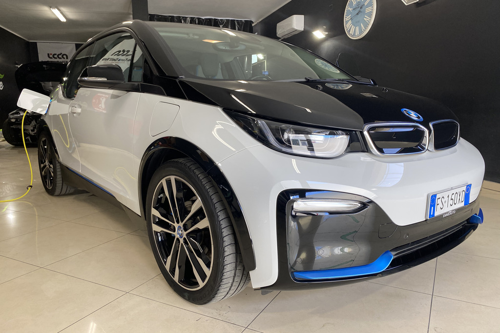 BMW i3 s