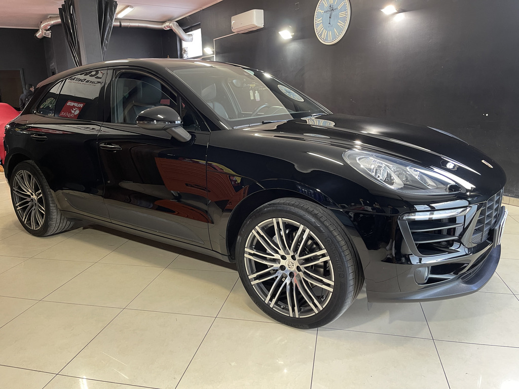 Porsche Macan S