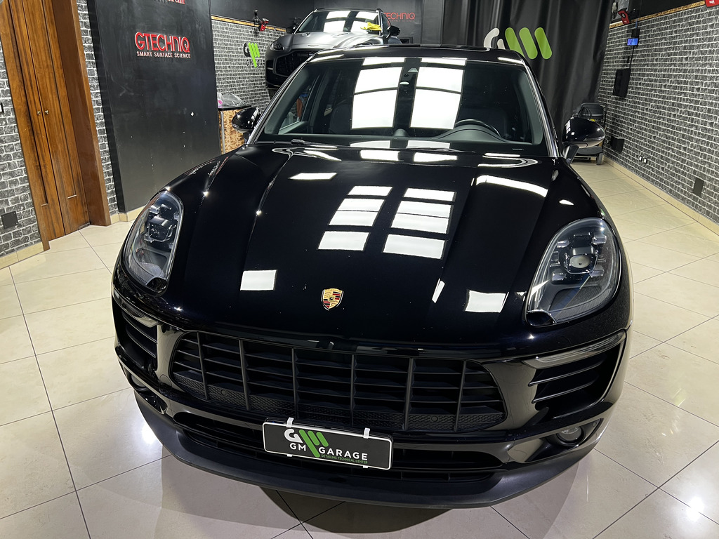 Porsche Macan S