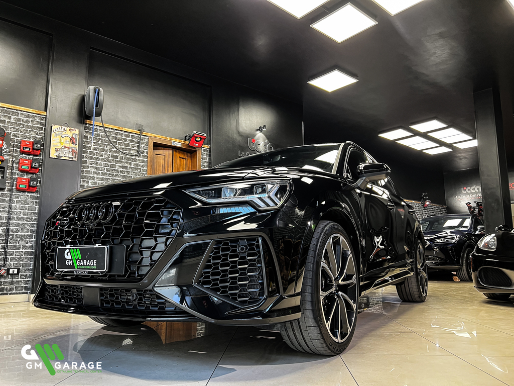 Audi RSQ3 Coupè
